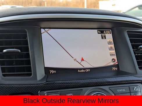 Used 2020 Nissan Pathfinder SL image 19