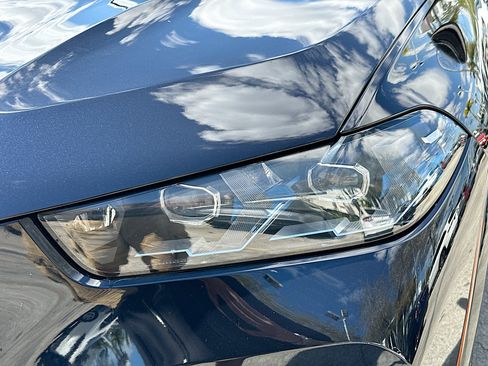 Certified 2025 BMW X5 xDrive50e w/ M Sport Package image 31