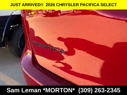 New 2026 Chrysler Pacifica Select image 10