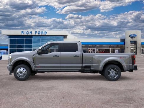 New 2026 Ford F450 Platinum w/ Platinum Plus Package AWD/4WD image 3