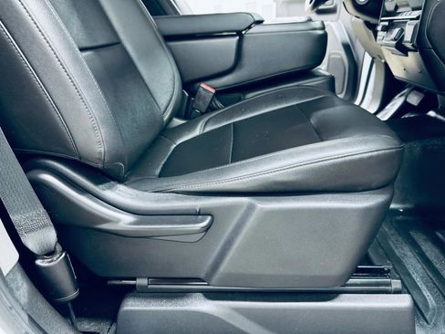 Used 2021 GMC Sierra 1500 2WD Regular Cab w/ Convenience Package image 30