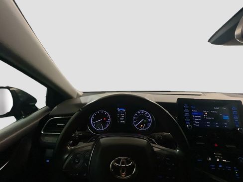 Used 2021 Toyota Camry SE w/ Convenience Package FWD image 7