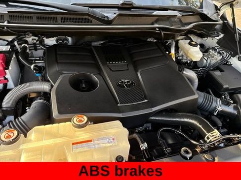 Used 2022 Toyota Tundra SR5 image 30