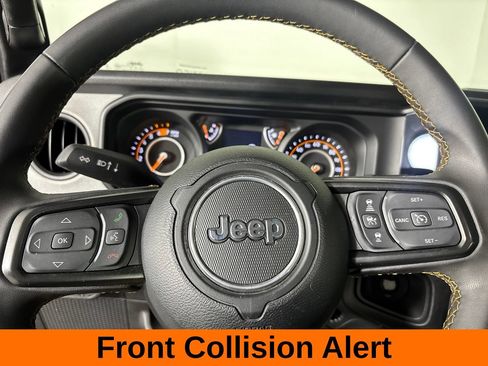 Used 2024 Jeep Wrangler Unlimited Sport AWD/4WD image 12