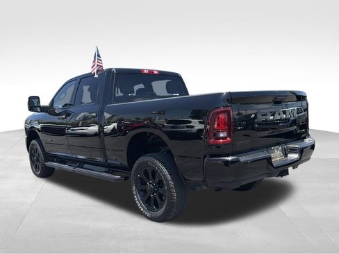 Used 2025 RAM 2500 Big Horn AWD/4WD image 7