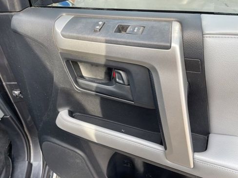 Used 2010 Toyota 4Runner SR5 image 48