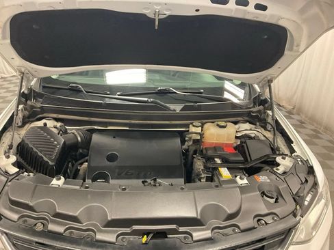 Used 2019 Chevrolet Traverse Premier w/ Redline Edition AWD/4WD image 12
