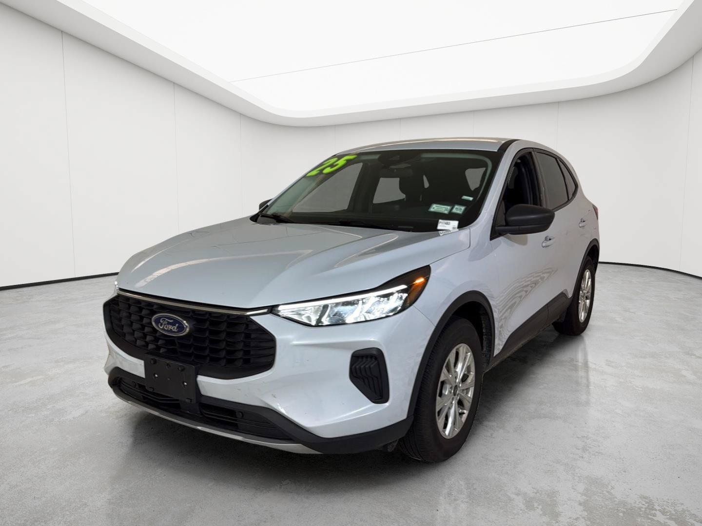 Used 2025 Ford Escape Active AWD/4WD image 24