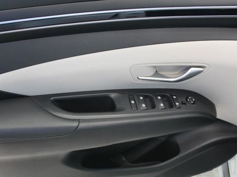 Used 2023 Hyundai Tucson SEL AWD/4WD image 16