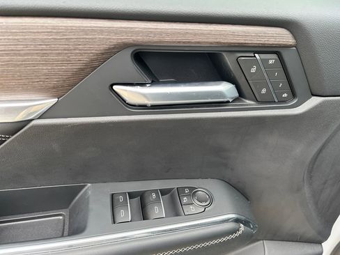 New 2026 GMC Acadia Denali image 12