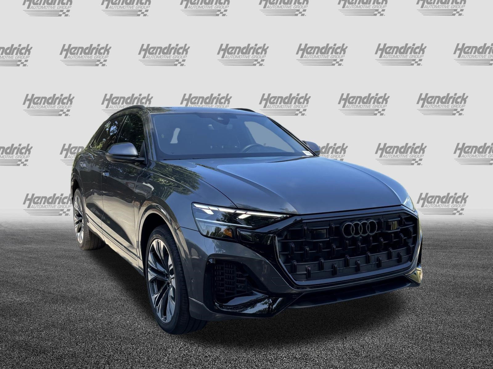 Certified 2025 Audi Q8 Premium Plus AWD/4WD image 2