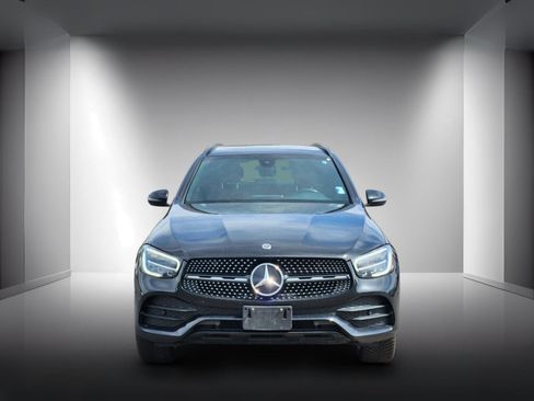 Used 2021 Mercedes-Benz GLC 300 4MATIC image 5