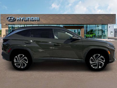 New 2026 Hyundai Tucson Limited AWD/4WD image 9