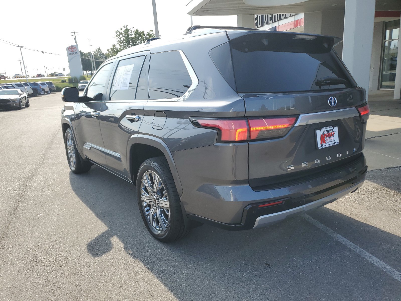 Certified 2024 Toyota Sequoia Capstone AWD/4WD image 3