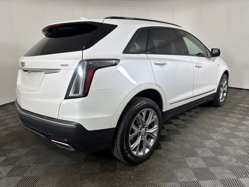 Used 2021 Cadillac XT5 Sportv AWD/4WD image 3