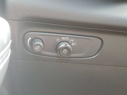 Certified 2023 Buick Envision Essence w/ Sport Touring Package AWD/4WD image 20