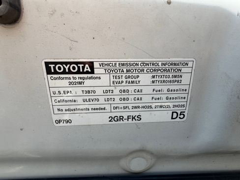 Used 2021 Toyota Tacoma TRD Sport w/ Technology Package RWD image 19