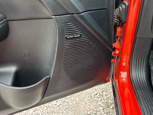 Used 2022 Dodge Challenger R/T Scat Pack image 30