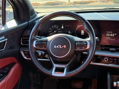Used 2023 Kia Sportage SX image 12
