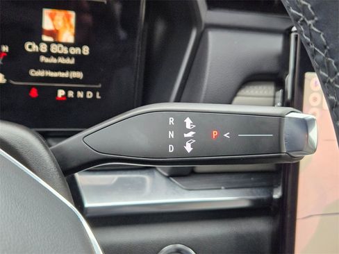 Used 2025 GMC Terrain Elevation image 18