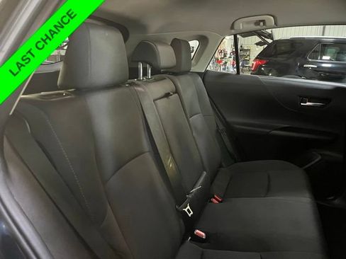 Used 2021 Toyota Venza LE AWD/4WD image 26