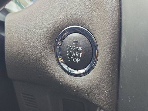 Used 2019 Lexus GX 460 Luxury image 32