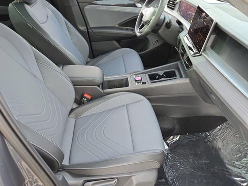 New 2026 Volkswagen Tiguan SE R-Line AWD/4WD image 25