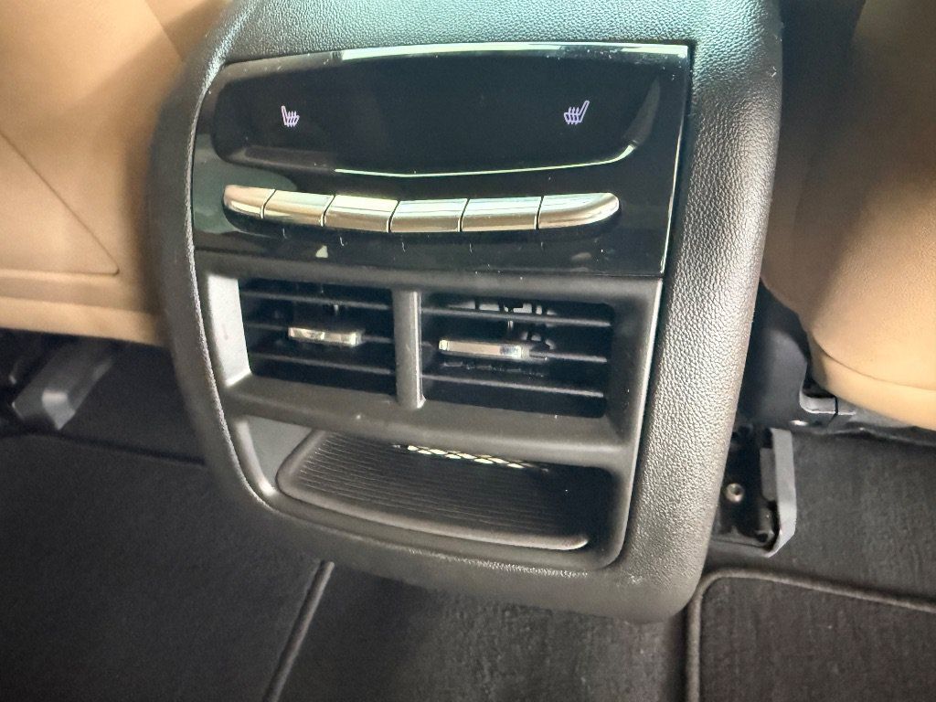 Used 2018 Cadillac XT5 Platinum w/ Driver Assist Package AWD/4WD image 44