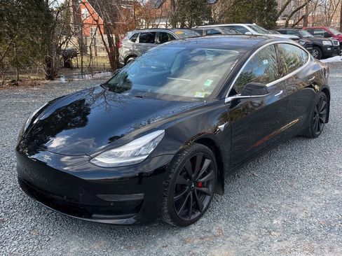 Used 2020 Tesla Model 3 Performance image 2