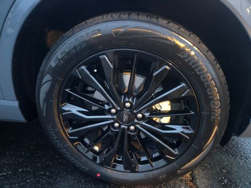 New 2025 Ford Escape ST-Line Elite w/ Equipment Group 501A image 46