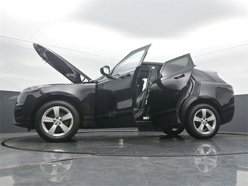 Used 2020 Land Rover Range Rover Velar S image 59