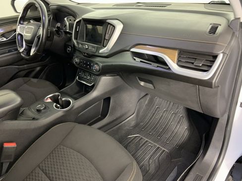 Used 2019 GMC Terrain SLE image 26
