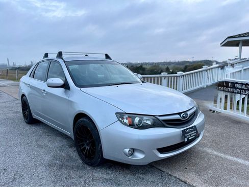 Used 2011 Subaru Impreza 2.5i Premium w/ PWR Moonroof Value Pkg image 3