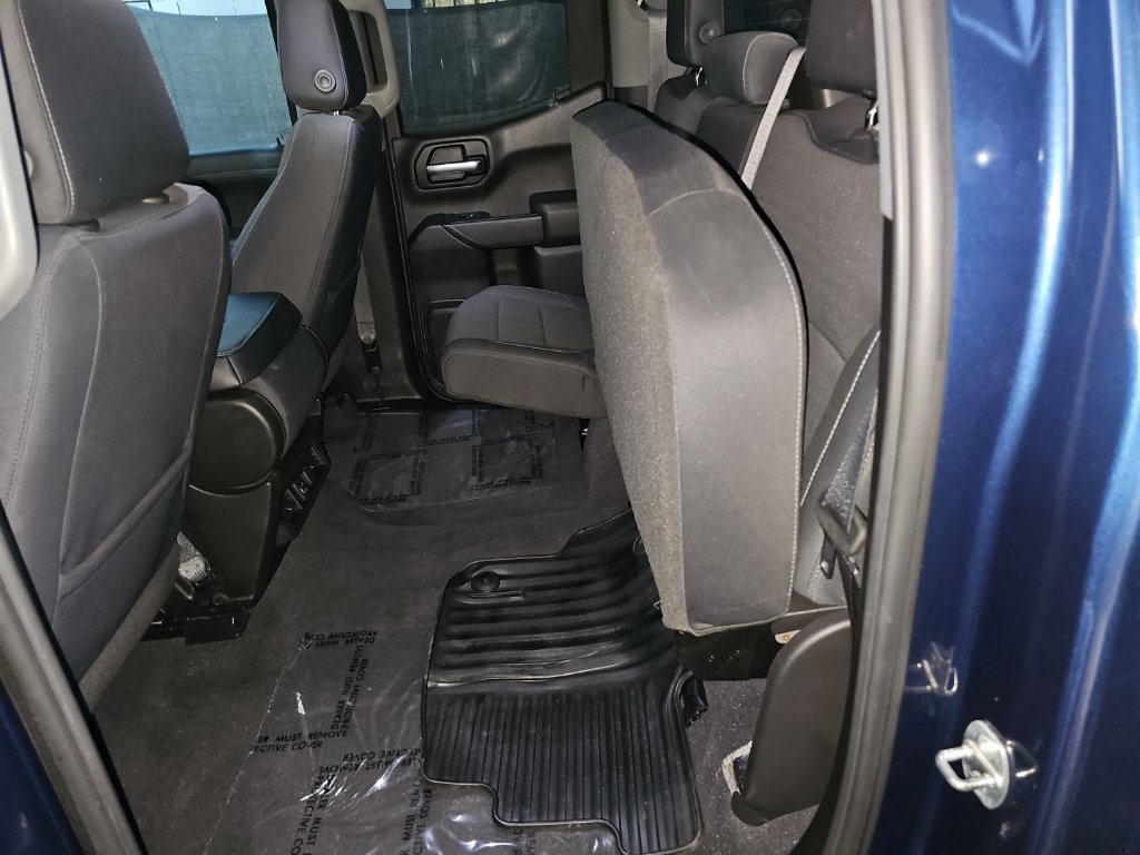 Used 2019 Chevrolet Silverado 1500 LT w/ All-Star Edition AWD/4WD image 36