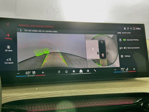 Used 2025 BMW i4 eDrive40 RWD image 23