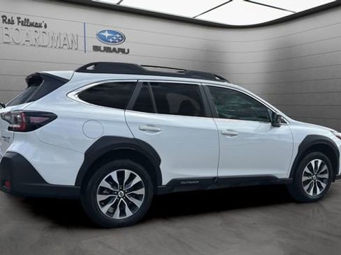 Used 2025 Subaru Outback Limited AWD/4WD image 4