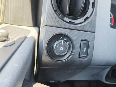 Used 2015 Ford F250 XL w/ Power Equipment Group image 29