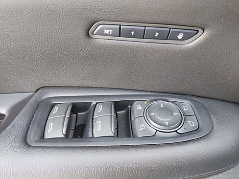 Used 2019 Cadillac XT5 Luxury image 19