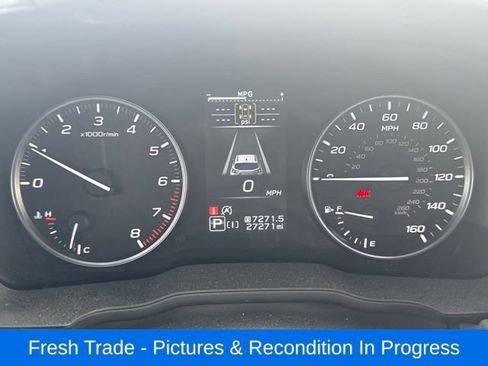 Used 2024 Subaru Crosstrek 2.5i Premium AWD/4WD image 13