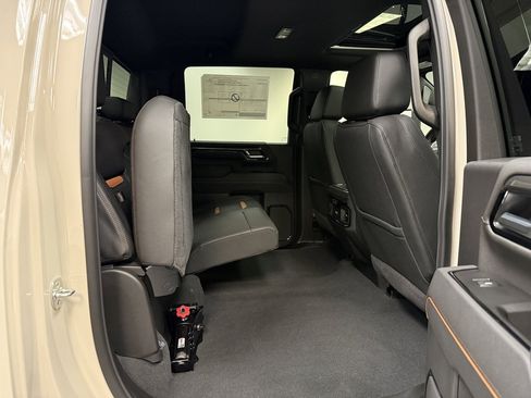 New 2026 GMC Sierra 2500 AT4 image 19