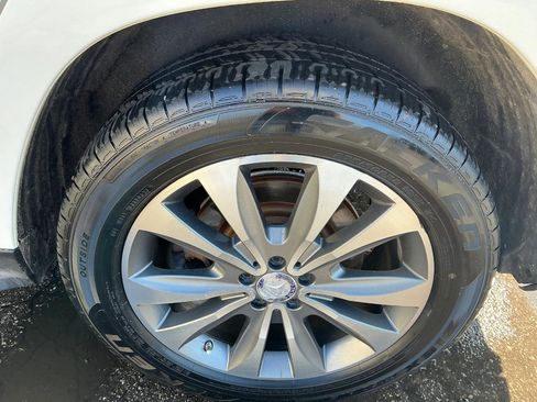 Used 2014 Mercedes-Benz GL 450 4MATIC image 28