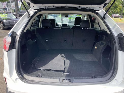 Used 2024 Ford Edge SEL image 14