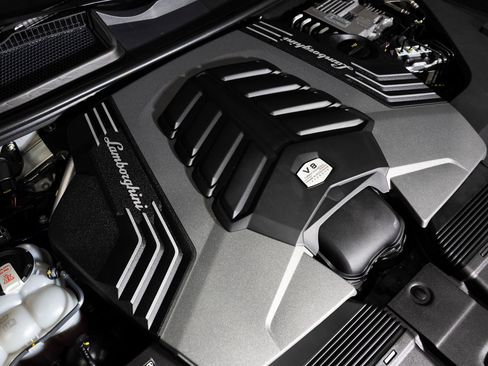 Used 2024 Lamborghini Urus Performante image 62