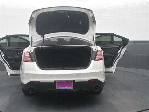 Used 2016 Ford Taurus SHO w/ Equipment Group 401A image 39