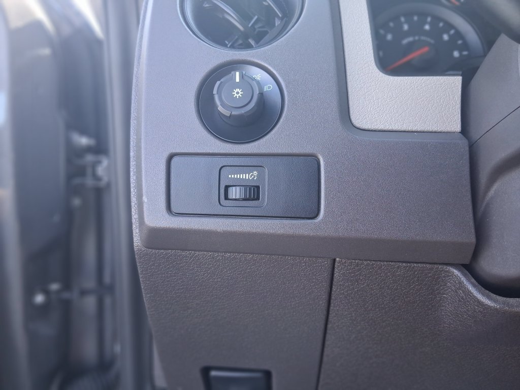 Used 2009 Ford F150 XL RWD image 29