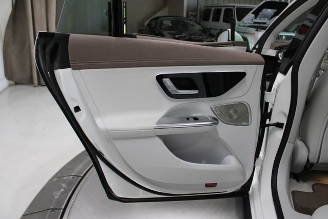 Used 2023 Mercedes-Benz EQE 350+ Sedan image 35