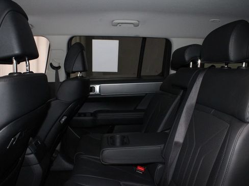 Used 2025 Hyundai Santa Fe SEL AWD/4WD image 21