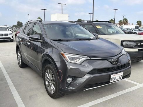 Used 2016 Toyota RAV4 Limited w/ Advanced Technology Package AWD/4WD image 10