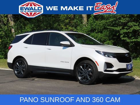Used 2023 Chevrolet Equinox RS w/ RS Leather Package AWD/4WD image 1