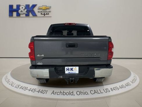 Used 2018 Toyota Tundra SR5 AWD/4WD image 5